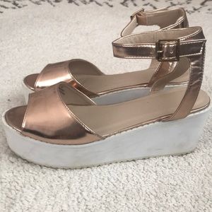Rose gold wedges